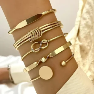 SET DE PULSERAS DORADAS